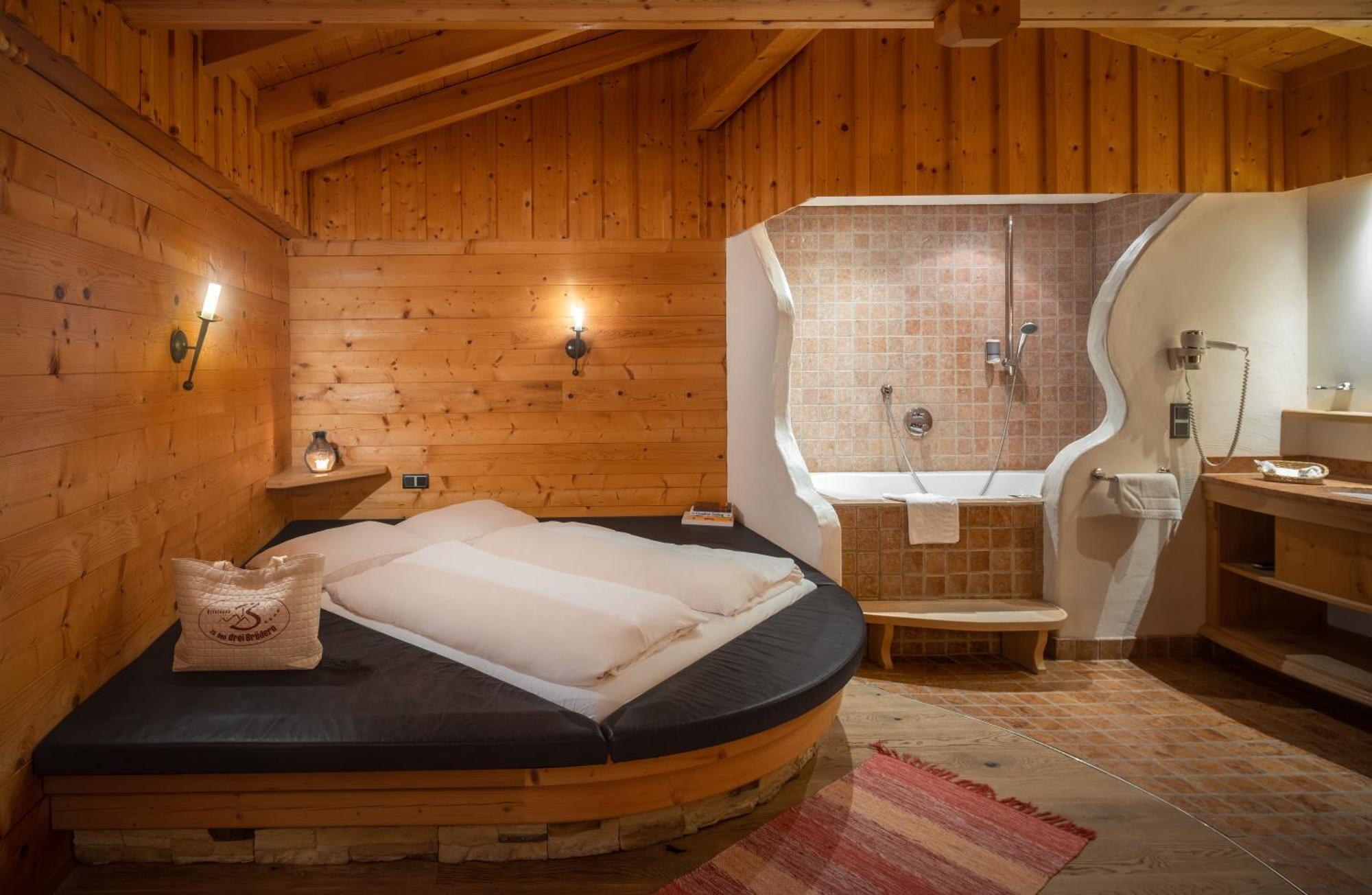 Hotel Vitaloase Zu Den Drei Bruedern Unken Luaran gambar